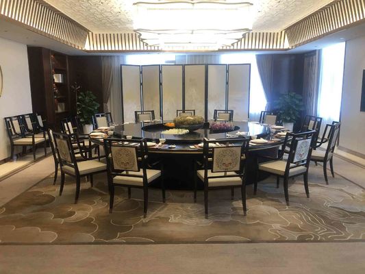 Fünf-Sternehotel-internationales Hotel-Gewohnheits-Speisetisch stellte abgrifffesten wasserdichten kundengebundenen Sofa Set ein